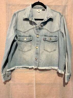 Levi's Addison Light Wash Cropped Fringe Hem Western Denim Shirt Jacket Size Med